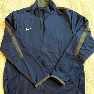 ‼️NWT‼️ Nike men’s jacket. Full zip training! Sz L